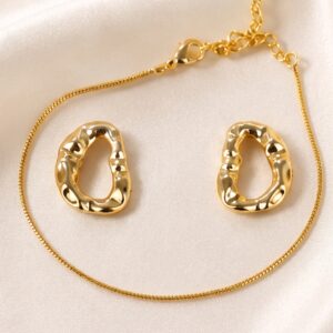 Brinco Chapa Oval ondulada 21x17mm